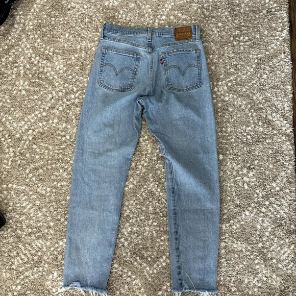 Levi's WEDGIE Premium High Rise Waisted Blue Denim Jeans - Picture 3 of 11